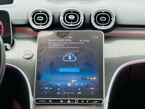 Used 2023 Mercedes-Benz C 300 4MATIC Sedan w/ Pinnacle Trim Package image 11