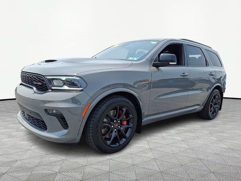Used 2023 Dodge Durango R/T w/ Tow 'N Go Group AWD/4WD image 3