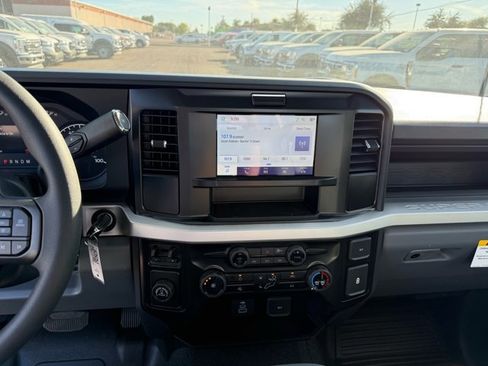 New 2026 Ford F250 XL w/ XL Chrome Package image 18