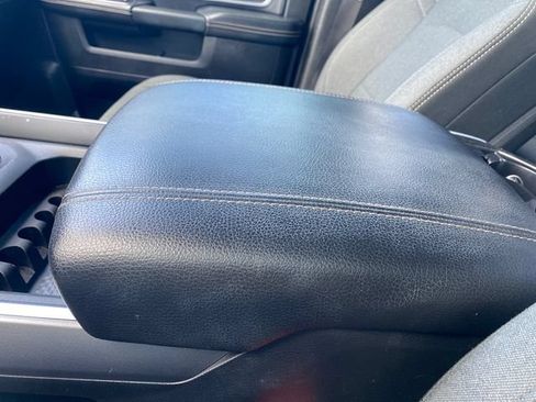Used 2021 RAM 2500 Big Horn w/ Level 2 Equipment Group AWD/4WD image 31