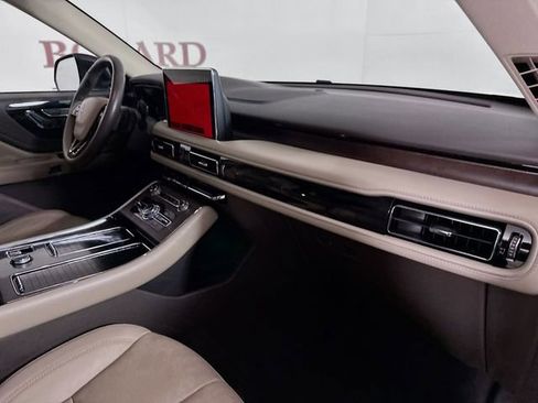 Certified 2022 Lincoln Aviator Reserve w/ Elements Package Plus image 36