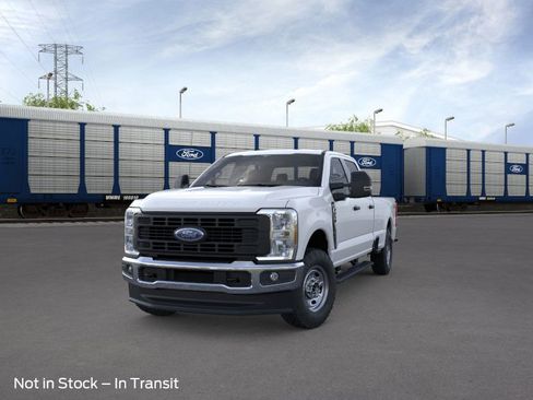 New 2026 Ford F250 XL w/ XL Off-Road Package image 2
