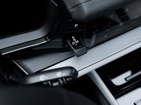 New 2025 Porsche Cayenne S AWD/4WD image 16