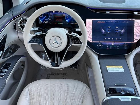 New 2026 Mercedes-Benz EQS 400 4MATIC SUV image 27