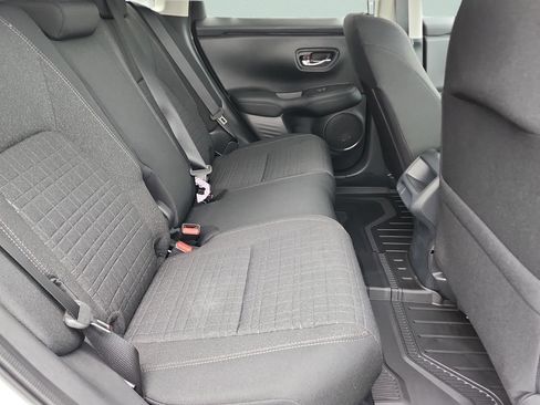 New 2026 Honda HR-V LX image 32