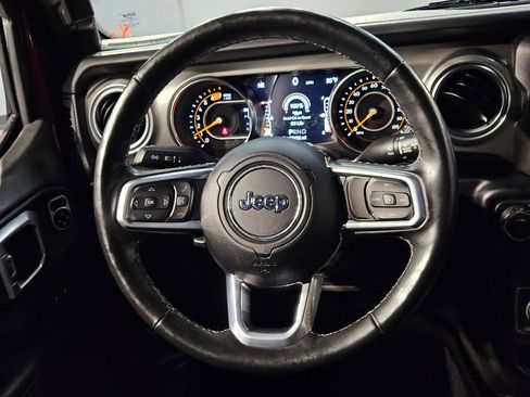 Used 2021 Jeep Wrangler Unlimited Sahara w/ Cold Weather Group image 26