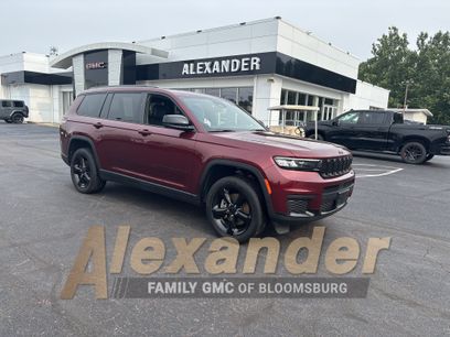 Used 2023 Jeep Grand Cherokee L Laredo