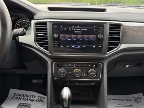 Used 2021 Volkswagen Atlas SE FWD image 18