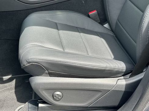 Certified 2025 Mercedes-Benz GLE 350 4MATIC image 17