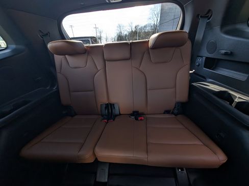 Used 2024 Kia Telluride SX X-Line image 19