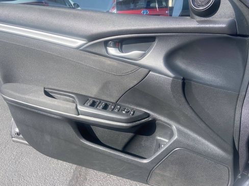 Used 2017 Honda Civic EX image 11