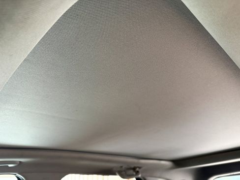Used 2022 Kia Sorento S w/ Panoramic Sunroof Package FWD image 19