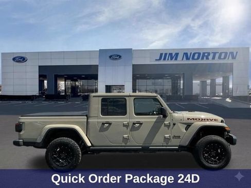 Used 2020 Jeep Gladiator Mojave AWD/4WD image 3
