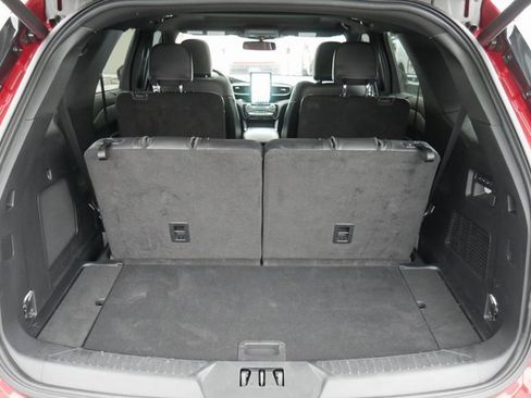 Used 2023 Ford Explorer ST w/ Equipment Group 401A image 11