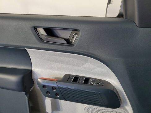 Used 2023 Ford Maverick XLT w/ XLT Luxury Package image 28