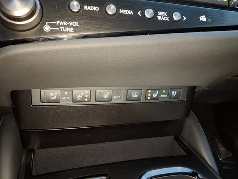 New 2025 Lexus ES 350 w/ Premium Package image 15