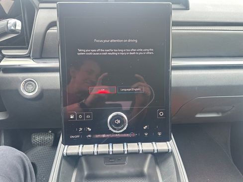 New 2026 GMC Terrain Elevation w/ Technology Package II AWD/4WD image 16