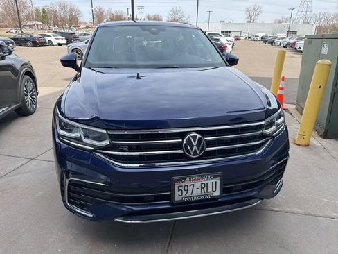 Used 2022 Volkswagen Tiguan SEL R-Line image 7