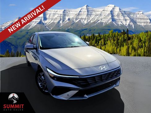 Used 2024 Hyundai Elantra SEL FWD image 1