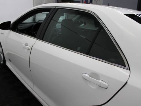 Used 2014 Toyota Camry SE image 11