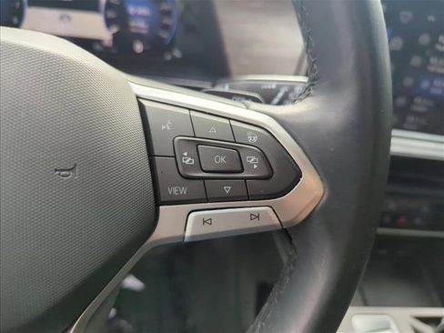 Used 2024 Volkswagen Atlas SEL Premium R-Line image 13