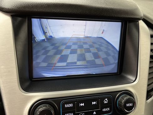 Used 2020 GMC Yukon XL SLT w/ Premium Edition image 6