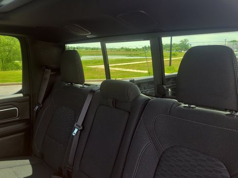 Used 2025 RAM 1500 Big Horn AWD/4WD image 35