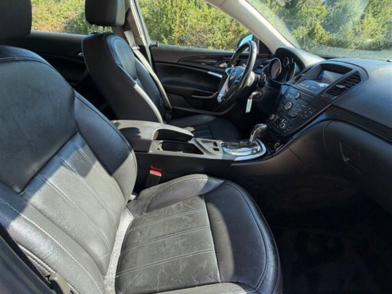 Used 2011 Buick Regal CXL FWD image 17