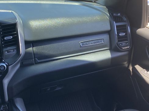 Used 2024 RAM 1500 Big Horn AWD/4WD image 14