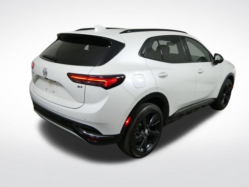 Used 2023 Buick Envision Essence w/ Sport Touring Package AWD/4WD image 3