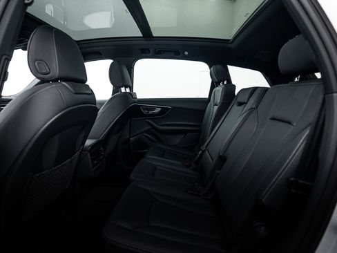 Certified 2025 Audi Q7 2.0T Premium Plus w/ Premium Plus Package image 17