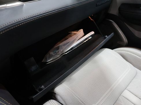 Used 2025 RAM 1500 Tungsten image 31