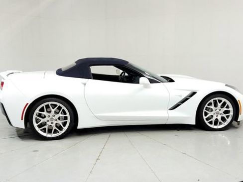 Used 2016 Chevrolet Corvette Stingray w/ 3LT Preferred Equipment Group image 6