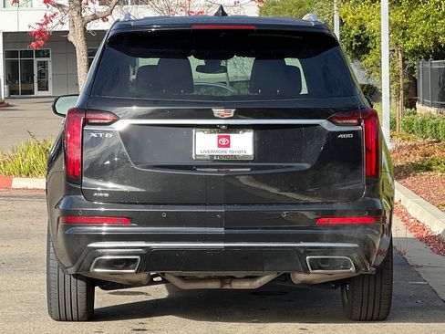 Used 2023 Cadillac XT6 Premium Luxury image 5
