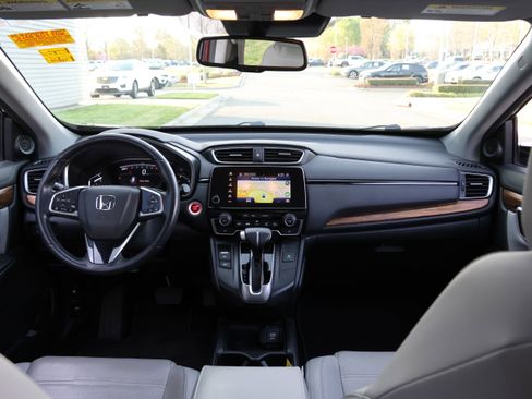 Used 2017 Honda CR-V Touring image 16