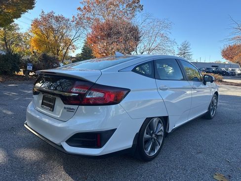 Used 2018 Honda Clarity Touring image 9