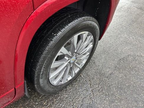 Certified 2023 Chevrolet Traverse Premier w/ LPO, Floor Liner Package image 19