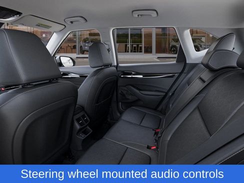 Used 2025 Kia Seltos EX image 19