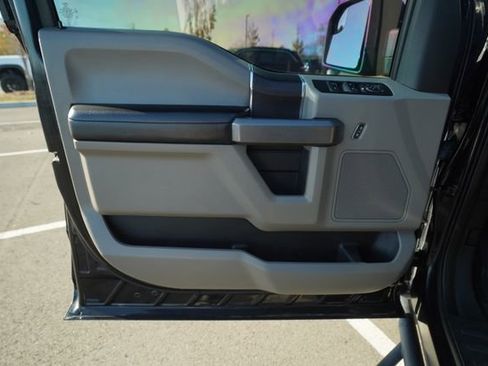 Used 2019 Ford F150 XLT image 13