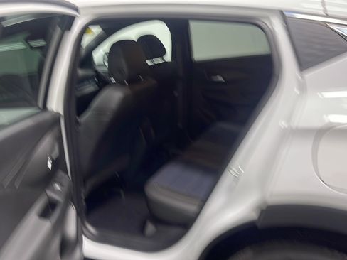 Used 2025 Buick Envista Preferred w/ Convenience I Package FWD image 15