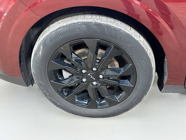 Used 2024 Kia Carnival SX Prestige FWD image 34