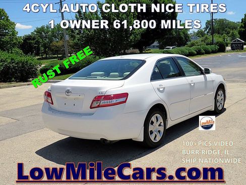 Used 2010 Toyota Camry LE FWD image 4