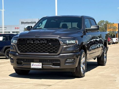 New 2026 RAM 1500 Express RWD image 3