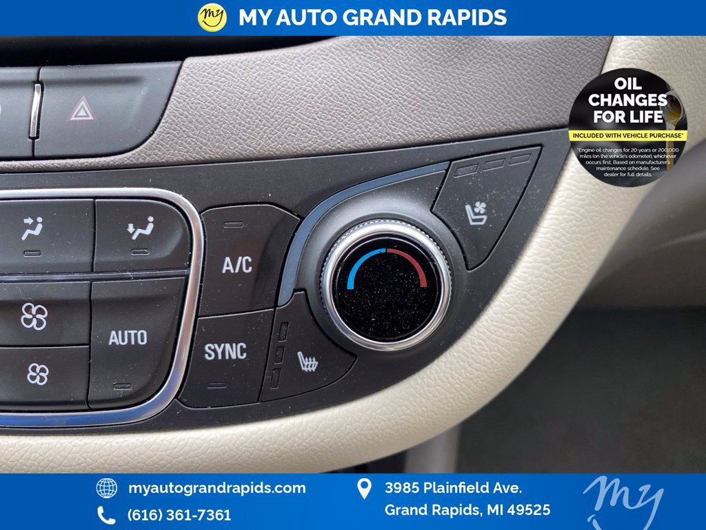 Used 2024 Chevrolet Malibu LT FWD image 29