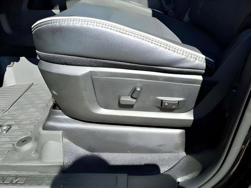 New 2026 RAM 2500 Laramie image 13