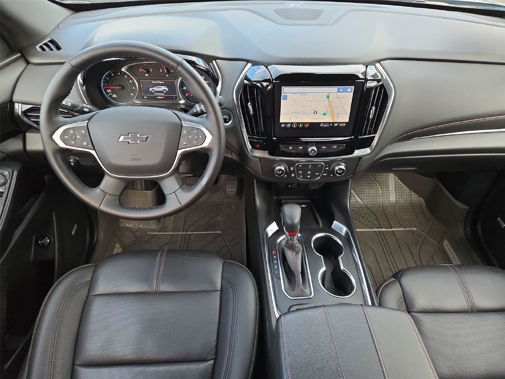 Certified 2024 Chevrolet Traverse RS FWD image 12