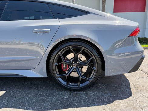 Used 2024 Audi RS 7 Performance image 13