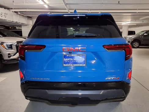 New 2026 GMC Terrain AT4 w/ Technology Package II AWD/4WD image 9