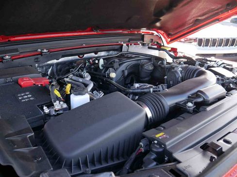 New 2025 Jeep Gladiator Rubicon image 12