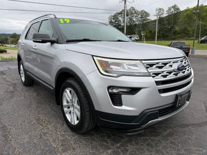 Used 2019 Ford Explorer XLT w/ Equipment Group 201A